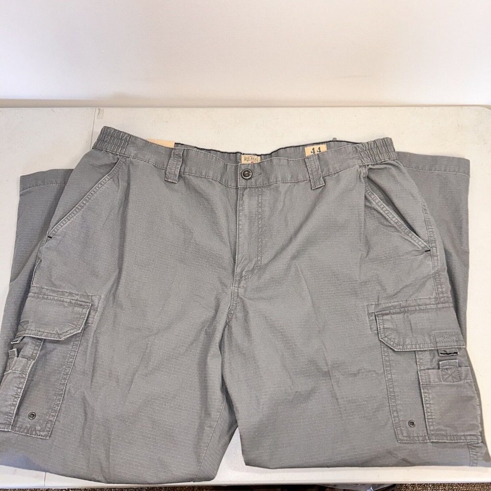 Mens Cargo 44 x 30 RedHead New with Tags Bass Pro Shops Gray